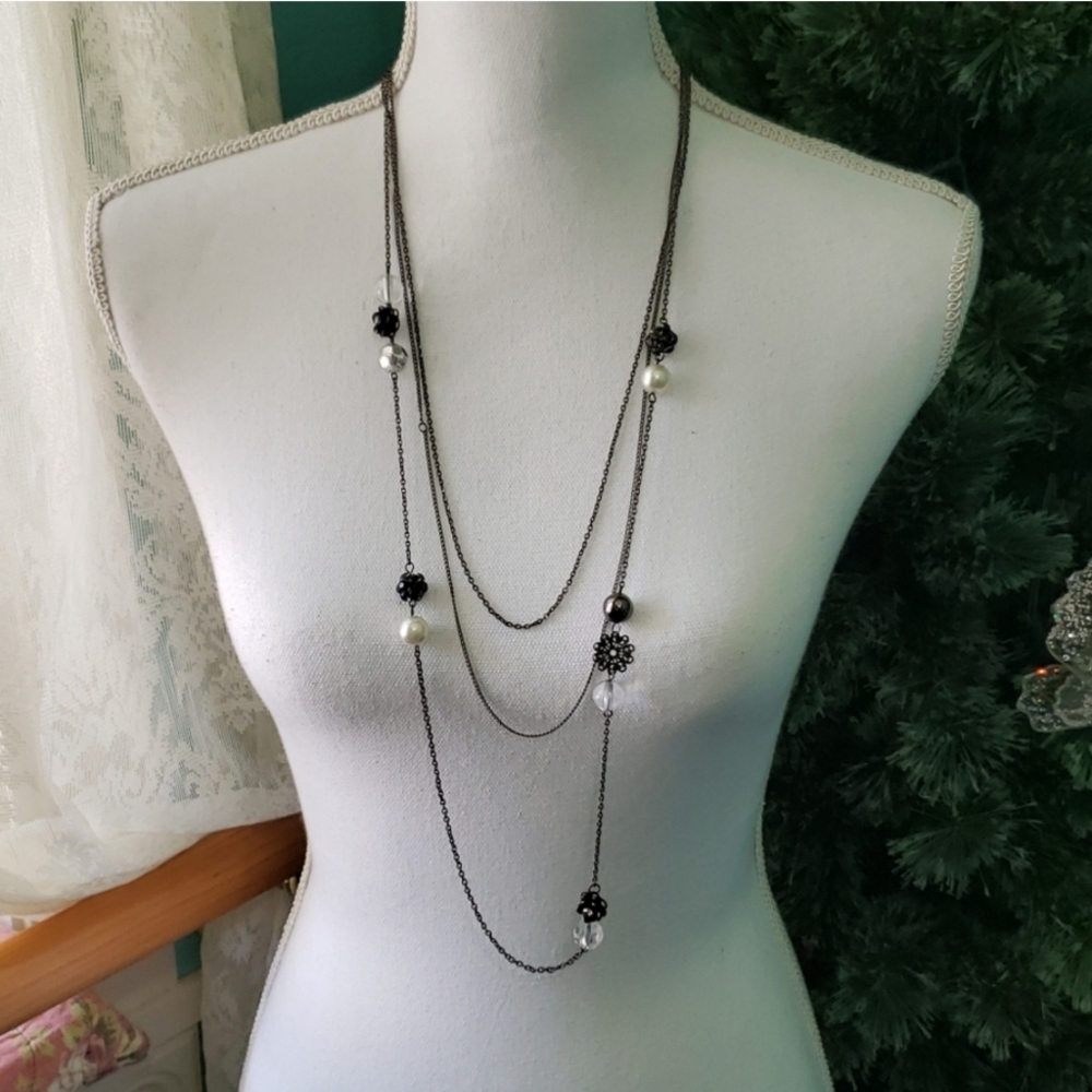 🍍Multi strand black chain necklace